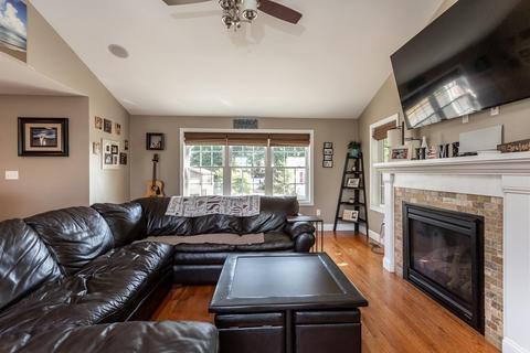 22 Byron St, Fall River, MA 02724 photo 14
