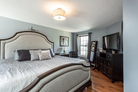 22 Byron St, Fall River, MA 02724 photo 23