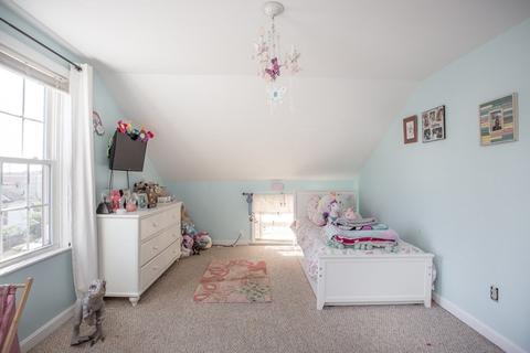 22 Byron St, Fall River, MA 02724 photo 25