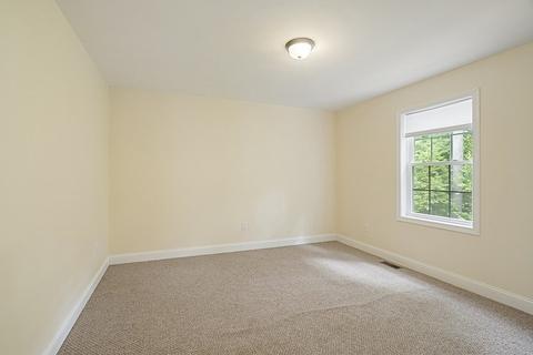 19 Alyssa Dr, Townsend, MA 01469 photo 25