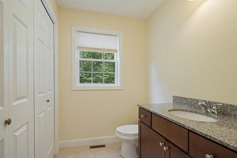 19 Alyssa Dr, Townsend, MA 01469 photo 17