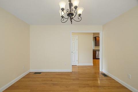 19 Alyssa Dr, Townsend, MA 01469 photo 13