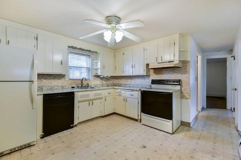 28 Abbott Ave, Everett, MA 02149 photo 10