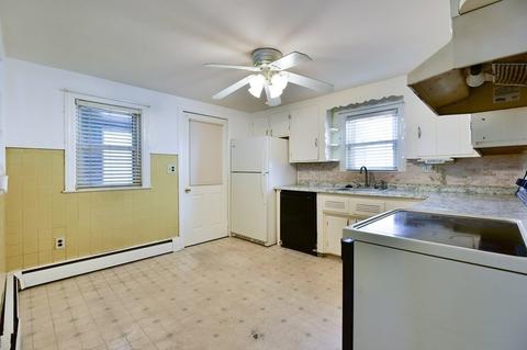 28 Abbott Ave, Everett, MA 02149 photo 9