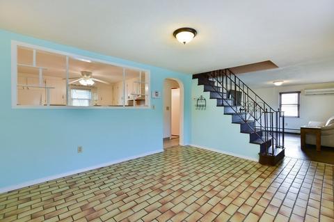 28 Abbott Ave, Everett, MA 02149 photo 3