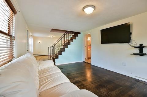 28 Abbott Ave, Everett, MA 02149 photo 5