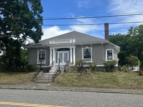 3 Pleasant St, Ware, MA 01082 photo 2