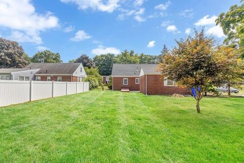 58 Sunnybrook Rd, Springfield, MA 01129 photo 39