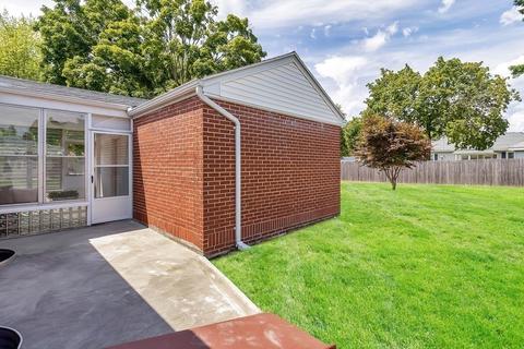 58 Sunnybrook Rd, Springfield, MA 01129 photo 38