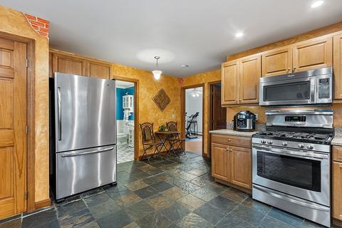 38 Pine St, Douglas, MA 01516 photo 15