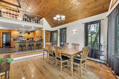 38 Pine St, Douglas, MA 01516 photo 7