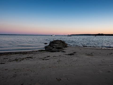 48 Wankinquoah Ave, Wareham, MA 02571 photo 3