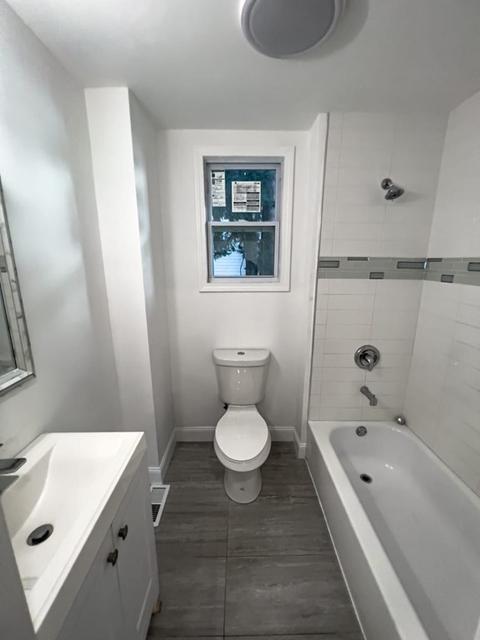 45 Florida St, Springfield, MA 01109 photo 10
