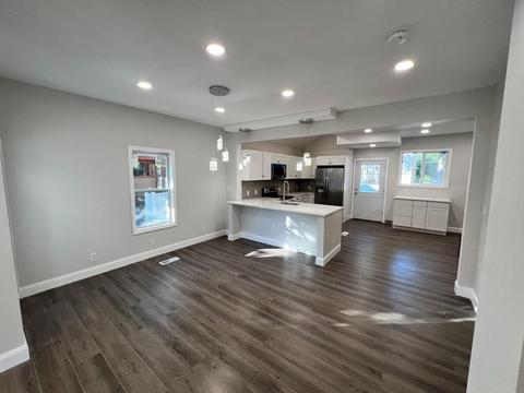 45 Florida St, Springfield, MA 01109 photo 6