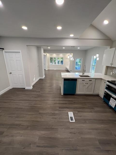 45 Florida St, Springfield, MA 01109 photo 9