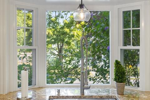 15 Chestnut St, Danvers, MA 01923 photo 19