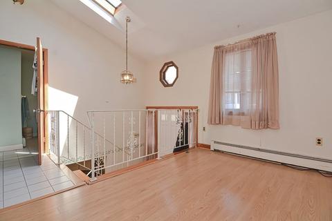 88-88 A Shute St, Everett, MA 02149 photo 27