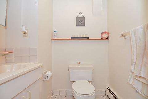 88-88 A Shute St, Everett, MA 02149 photo 8