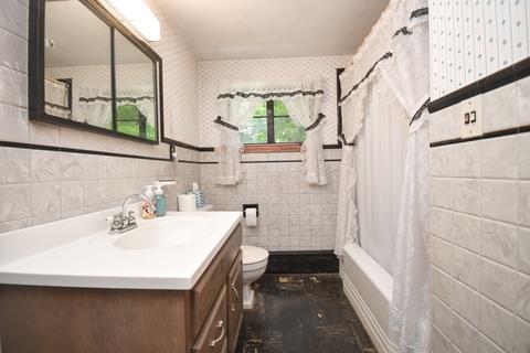57 Telbar St, Springfield, MA 01128 photo 16