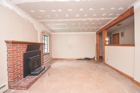 57 Telbar St, Springfield, MA 01128 photo 23
