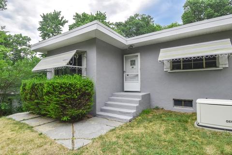 57 Telbar St, Springfield, MA 01128 photo 4