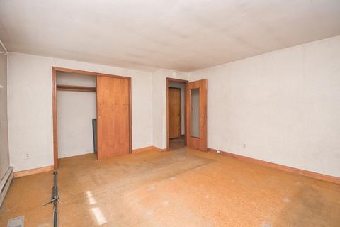57 Telbar St, Springfield, MA 01128 photo 18