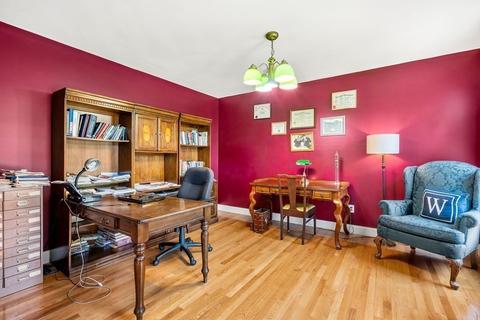 73 Stonepost Rd, Pelham, NH 03076 photo 5