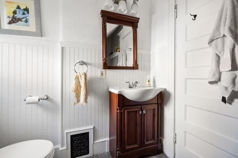 19 Baker Rd, Nahant, MA 01908 photo 15