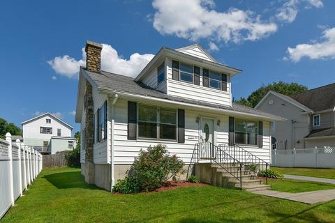5 Rudolph St, Worcester, MA 01604 photo 1