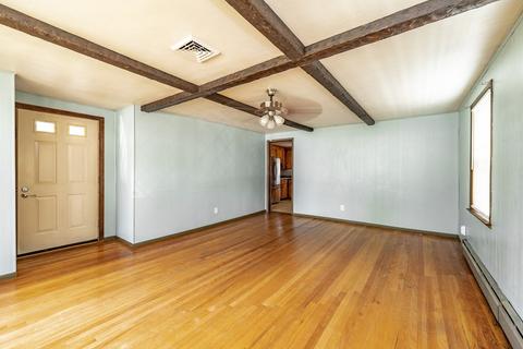 23 Hicks St, Springfield, MA 01104 photo 14