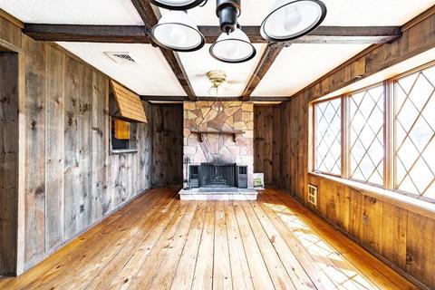 23 Hicks St, Springfield, MA 01104 photo 7