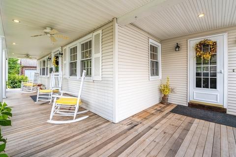 283 Riverside Dr, Dedham, MA 02026 photo 3
