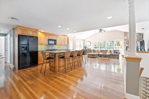283 Riverside Dr, Dedham, MA 02026 photo 13