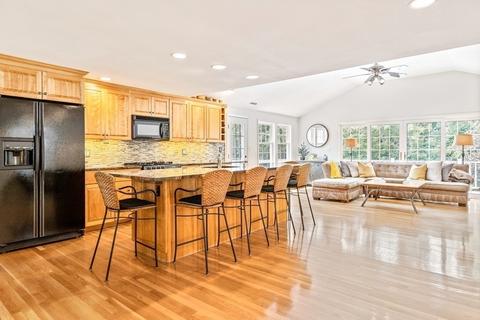 283 Riverside Dr, Dedham, MA 02026 photo 14