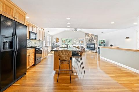283 Riverside Dr, Dedham, MA 02026 photo 11