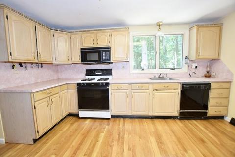 28 Carleton Rd, Hingham, MA 02043 photo 9