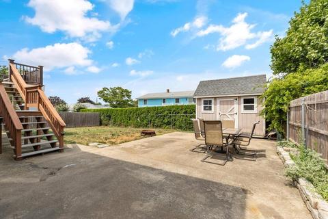 274 Hawthorne St, Fall River, MA 02724 photo 27