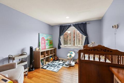 274 Hawthorne St, Fall River, MA 02724 photo 16