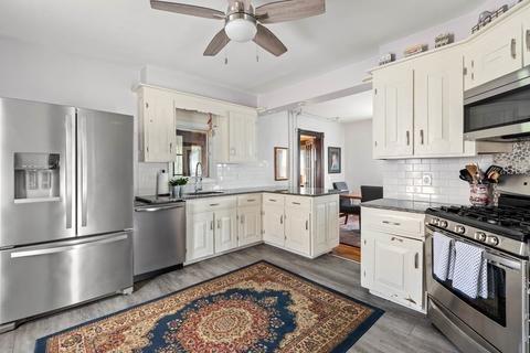 3 Exchange St, Gloucester, MA 01930 photo 2
