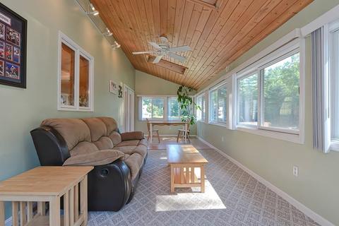2 Saint James Pl, Townsend, MA 01474 photo 13