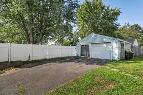 106 Skeele St, Chicopee, MA 01013 photo 40