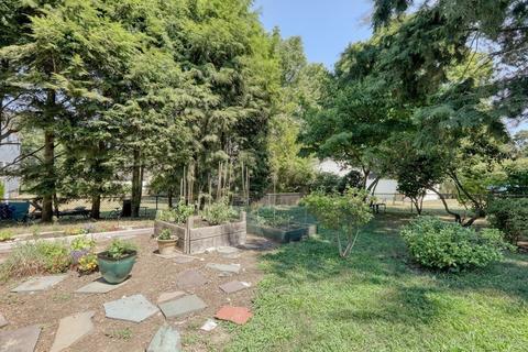 53 Locust St #2, Danvers, MA 01923 photo 35