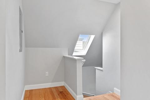 20 Wall St, Everett, MA 02149 photo 12