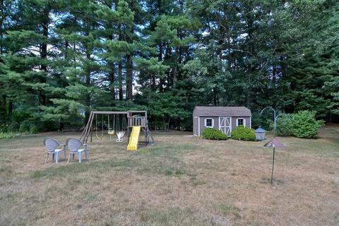 124 Eric Dr, Franklin, MA 02038 photo 42