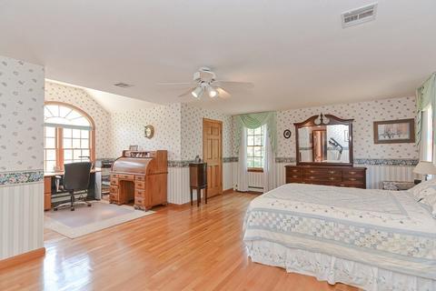 124 Eric Dr, Franklin, MA 02038 photo 28