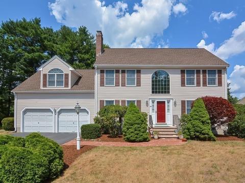 124 Eric Dr, Franklin, MA 02038 photo 2
