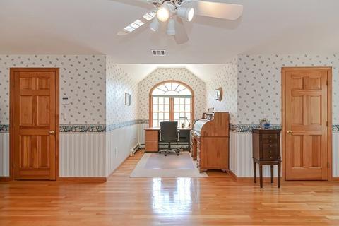 124 Eric Dr, Franklin, MA 02038 photo 29