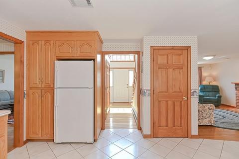 124 Eric Dr, Franklin, MA 02038 photo 20