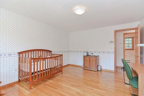 124 Eric Dr, Franklin, MA 02038 photo 33