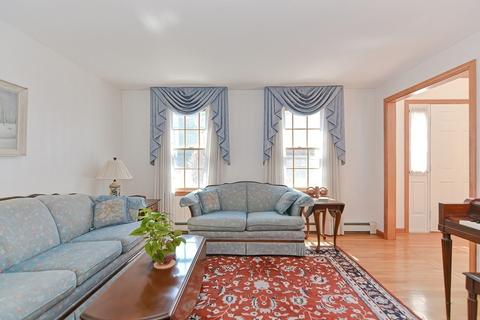124 Eric Dr, Franklin, MA 02038 photo 22